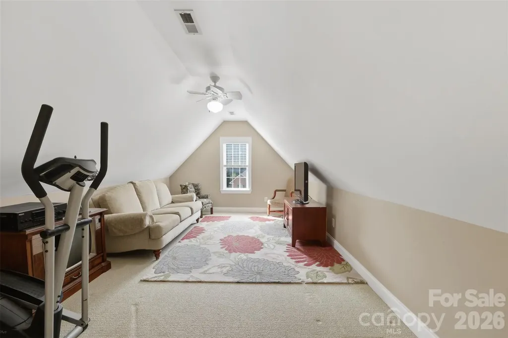 1197 Waterford Drive Hickory NC 28602