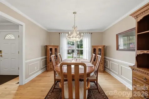 1197 Waterford Drive Hickory NC 28602