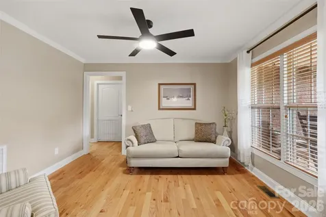 1197 Waterford Drive Hickory NC 28602