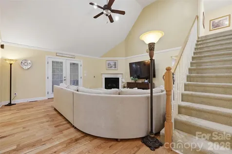1197 Waterford Drive Hickory NC 28602