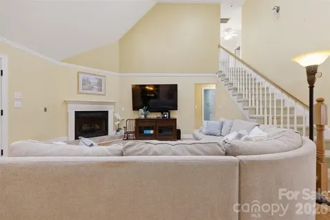 1197 Waterford Drive Hickory NC 28602