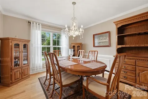 1197 Waterford Drive Hickory NC 28602