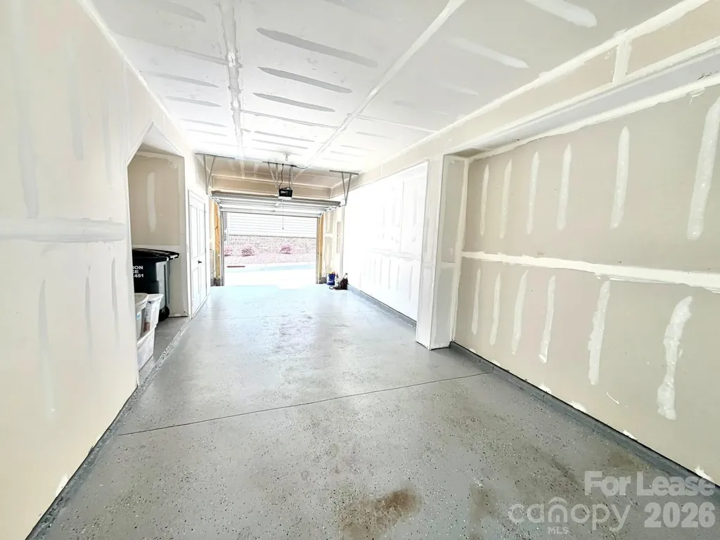 3735 S Tryon Street Charlotte NC 28217