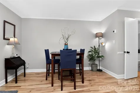 4611 Hedgemore Drive Charlotte NC 28209