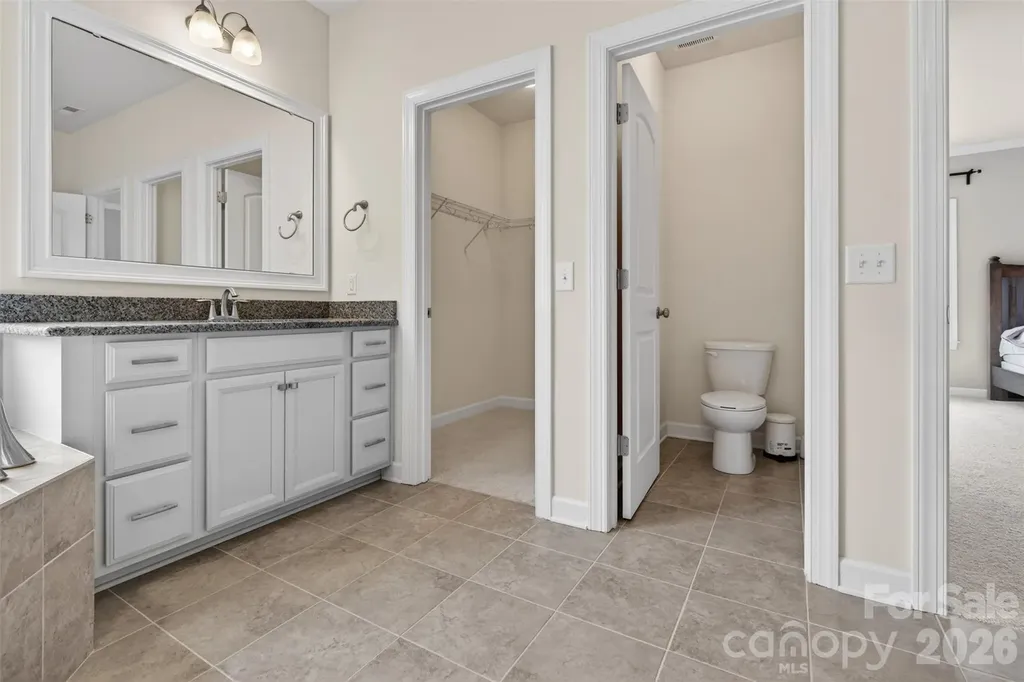 8224 Cornhill Avenue Charlotte NC 28277