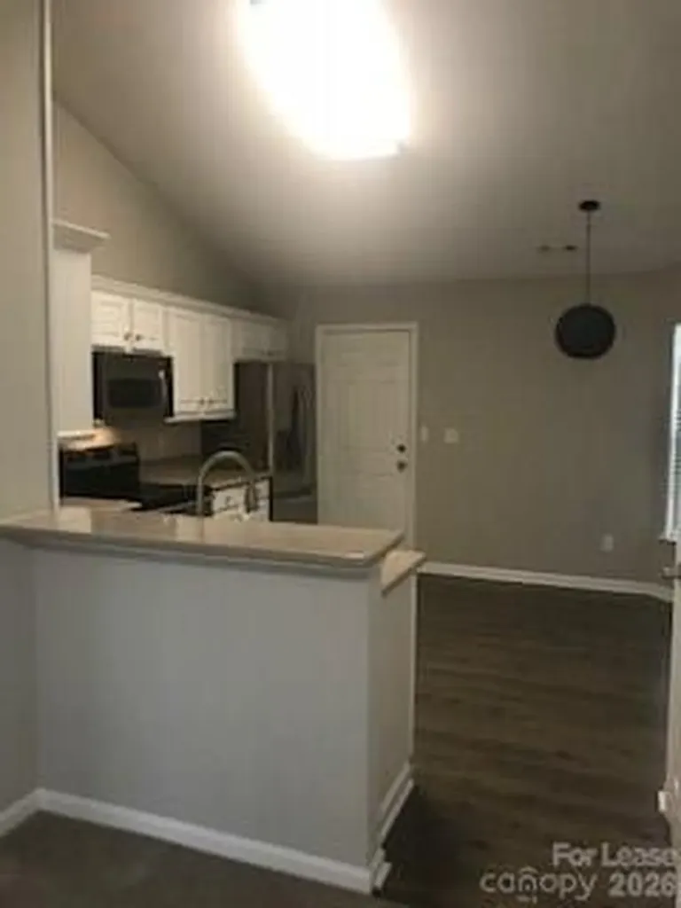 14128 Riding Hill Avenue Charlotte NC 28213
