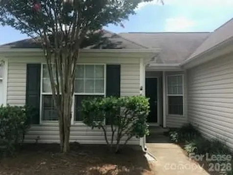 14128 Riding Hill Avenue Charlotte NC 28213