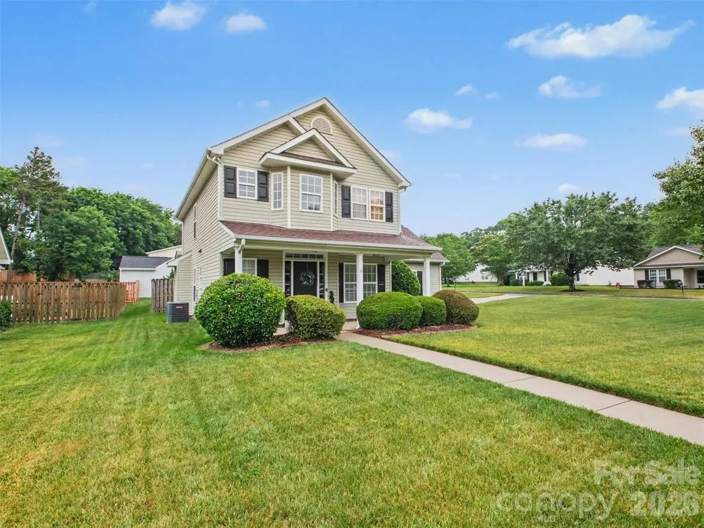 2243 Oakhurst Court Kannapolis NC 28081
