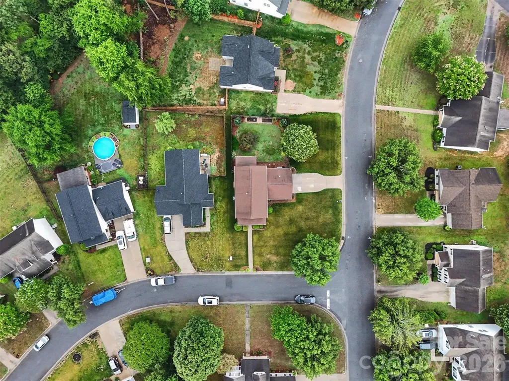 2243 Oakhurst Court Kannapolis NC 28081