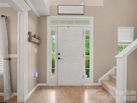 2243 Oakhurst Court Kannapolis NC 28081