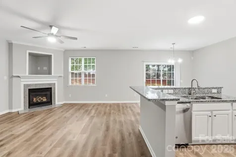 16844 Kettlewell Lane Charlotte NC 28277