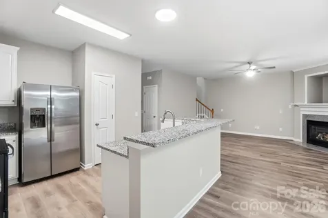 16844 Kettlewell Lane Charlotte NC 28277