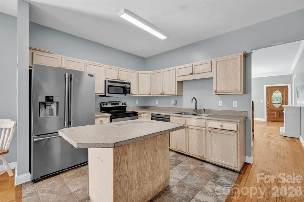 105 Queensbury Road Troutman NC 28166
