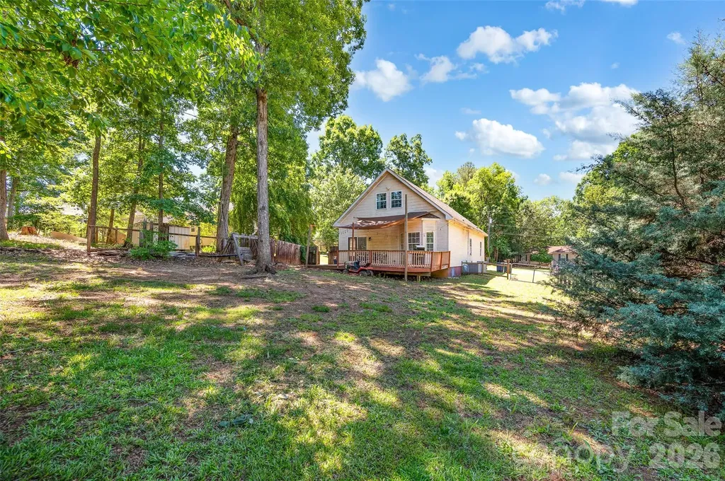105 Queensbury Road Troutman NC 28166