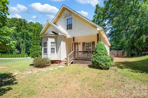 105 Queensbury Road Troutman NC 28166