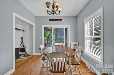 105 Queensbury Road Troutman NC 28166