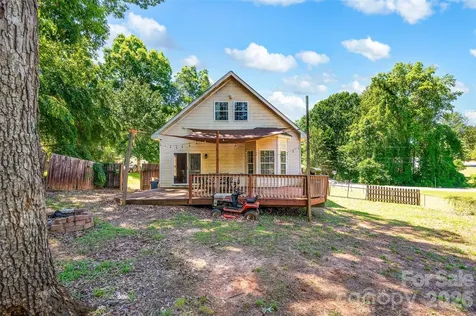 105 Queensbury Road Troutman NC 28166
