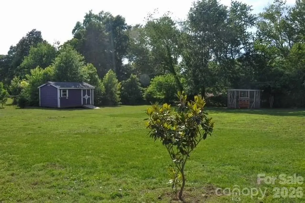 109 Oxford Street Shelby NC 28152