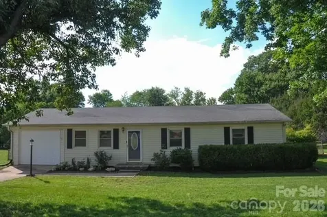 109 Oxford Street Shelby NC 28152