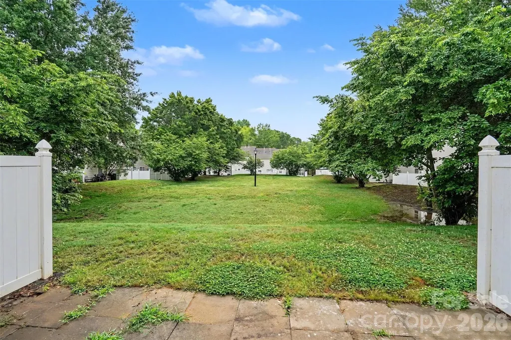 7514 Abigail Glen Drive Charlotte NC 28212