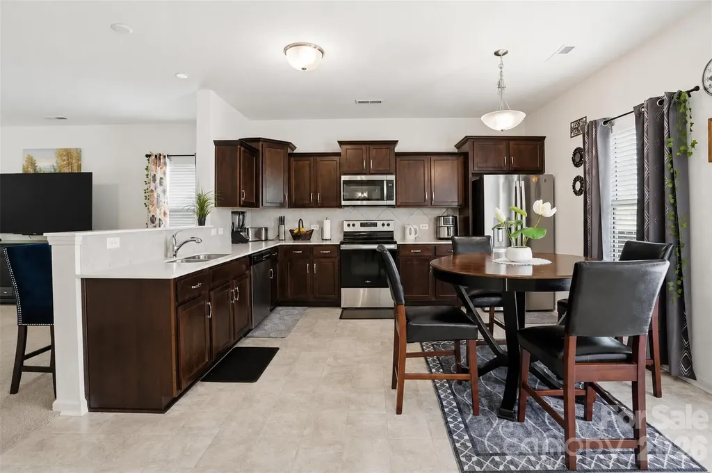 111 Buoy Lane Statesville NC 28677