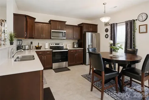 111 Buoy Lane Statesville NC 28677
