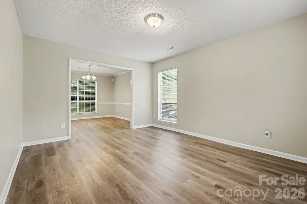 9305 Charolais Lane Charlotte NC 28213