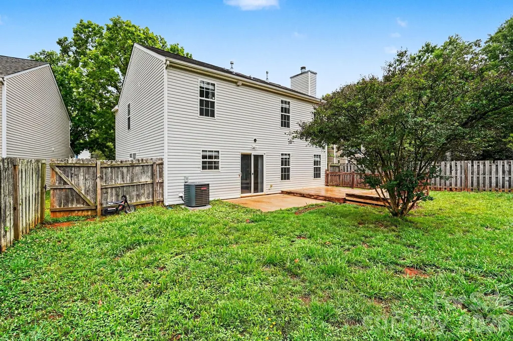 3013 Robin Terry Court Charlotte NC 28208