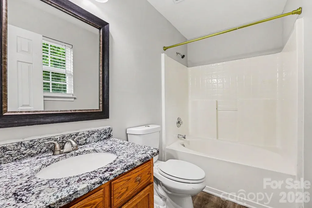 8028 Lobilia Lane Charlotte NC 28214