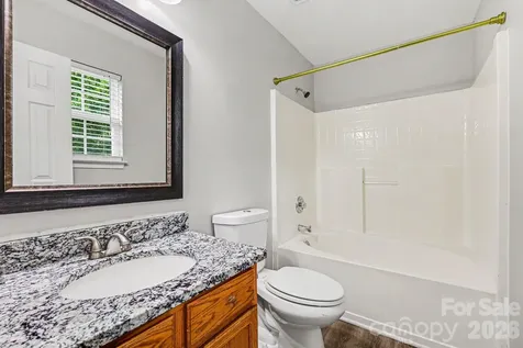8028 Lobilia Lane Charlotte NC 28214