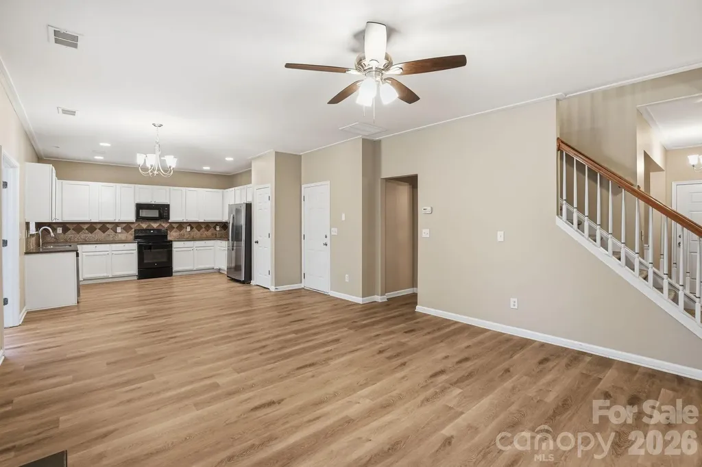 6427 Hermsley Road Charlotte NC 28278