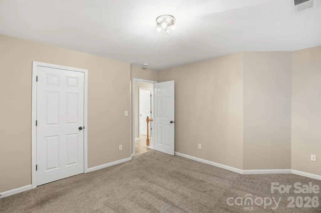 6427 Hermsley Road Charlotte NC 28278