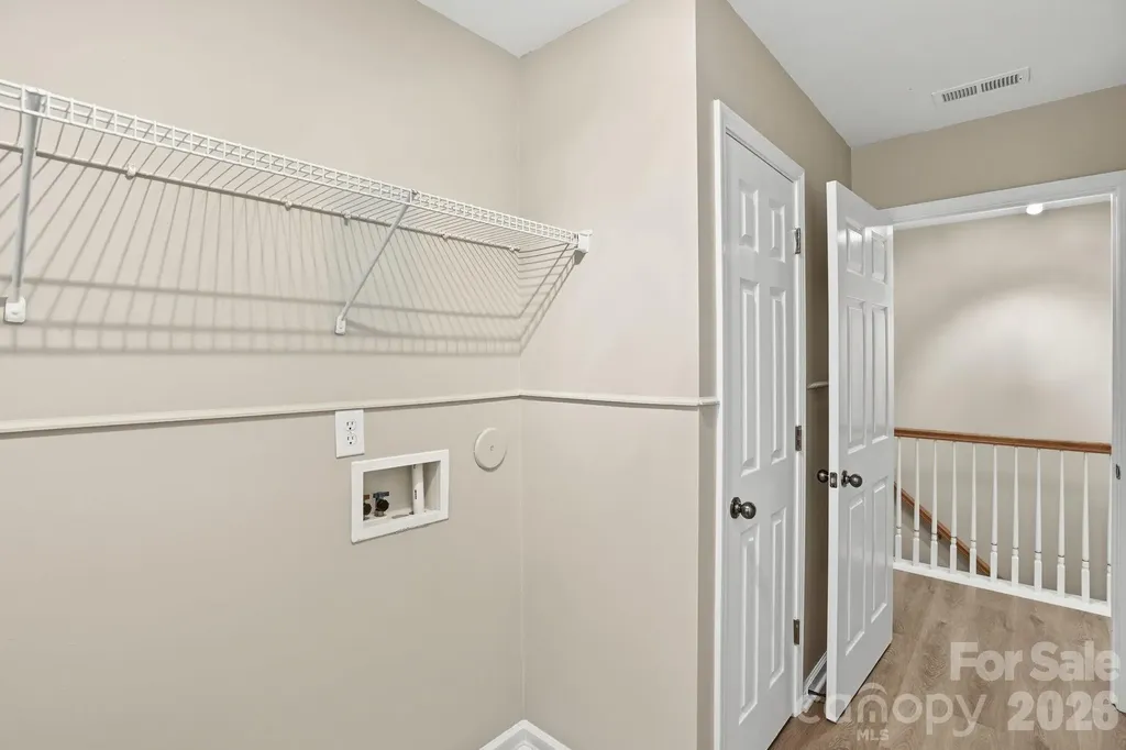 6427 Hermsley Road Charlotte NC 28278