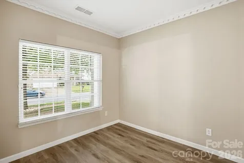 6427 Hermsley Road Charlotte NC 28278