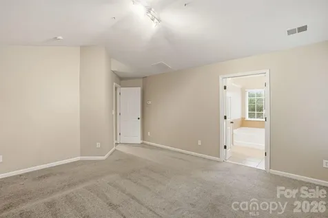 6427 Hermsley Road Charlotte NC 28278