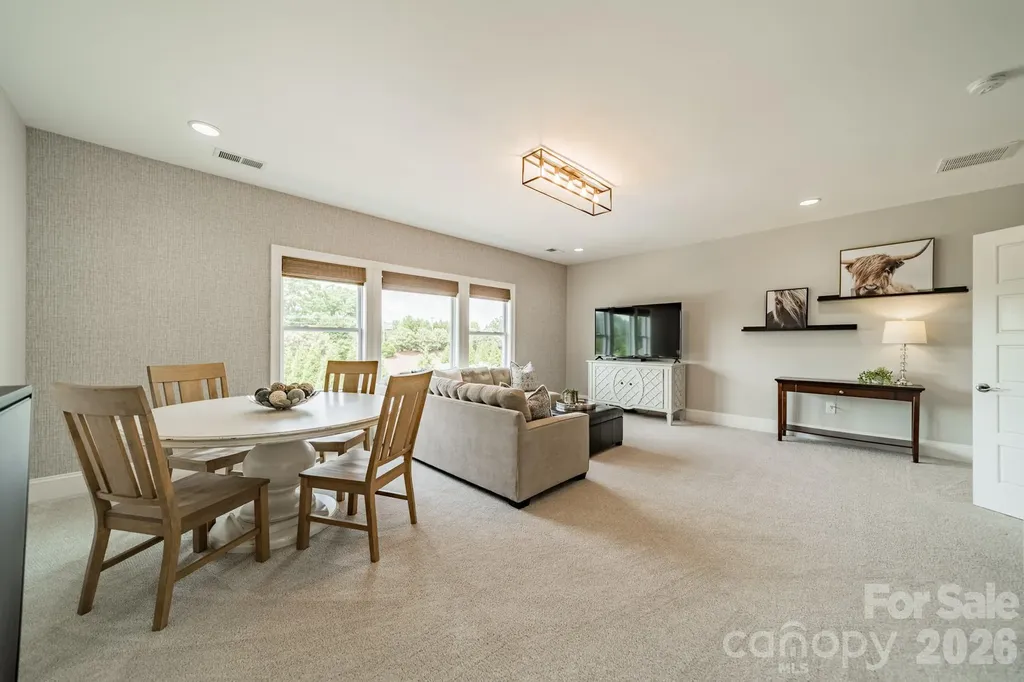 417 Wheatberry Hill Drive Matthews NC 28104
