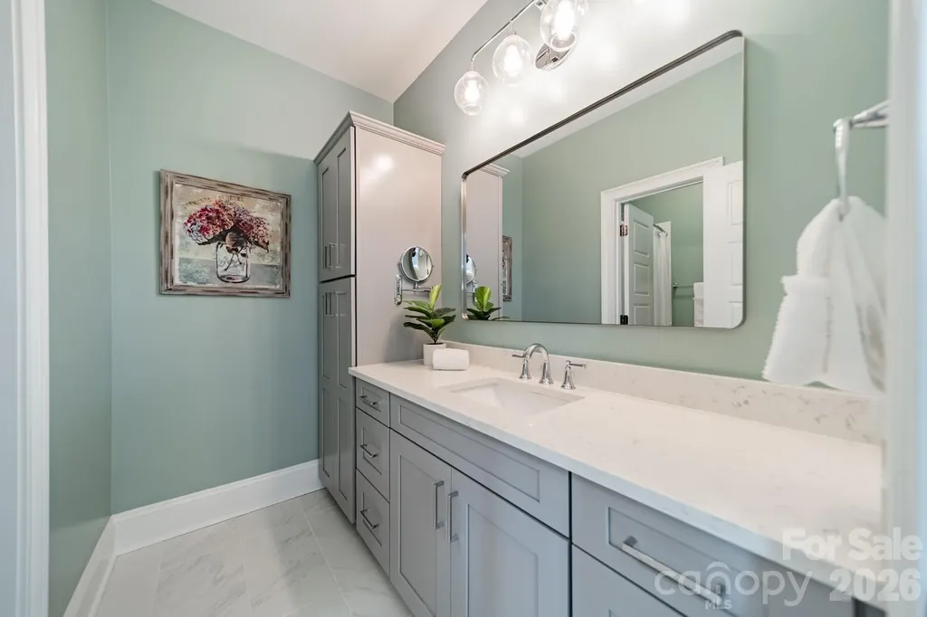 417 Wheatberry Hill Drive Matthews NC 28104
