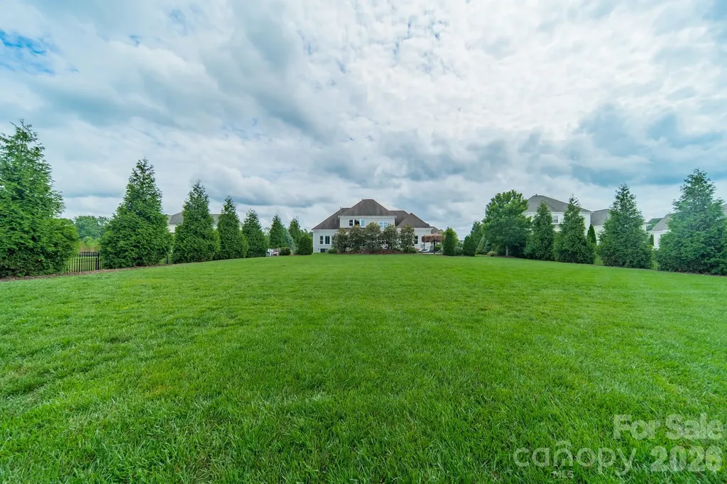 417 Wheatberry Hill Drive Matthews NC 28104