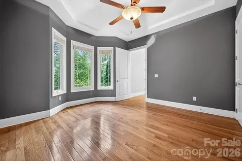 94 Oak Hollow Drive Asheville NC 28805