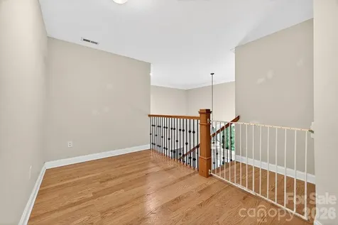 94 Oak Hollow Drive Asheville NC 28805