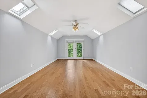 94 Oak Hollow Drive Asheville NC 28805