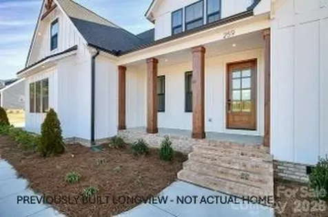1515 Baileys Run Gastonia NC 28056