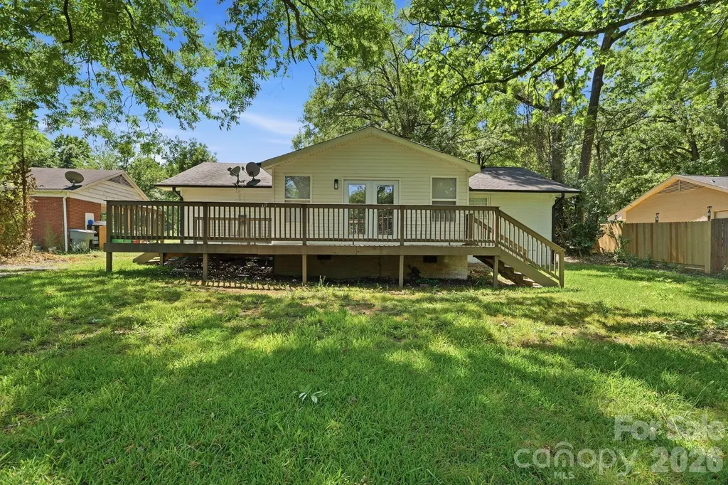 810 Echo Glen Road Charlotte NC 28213