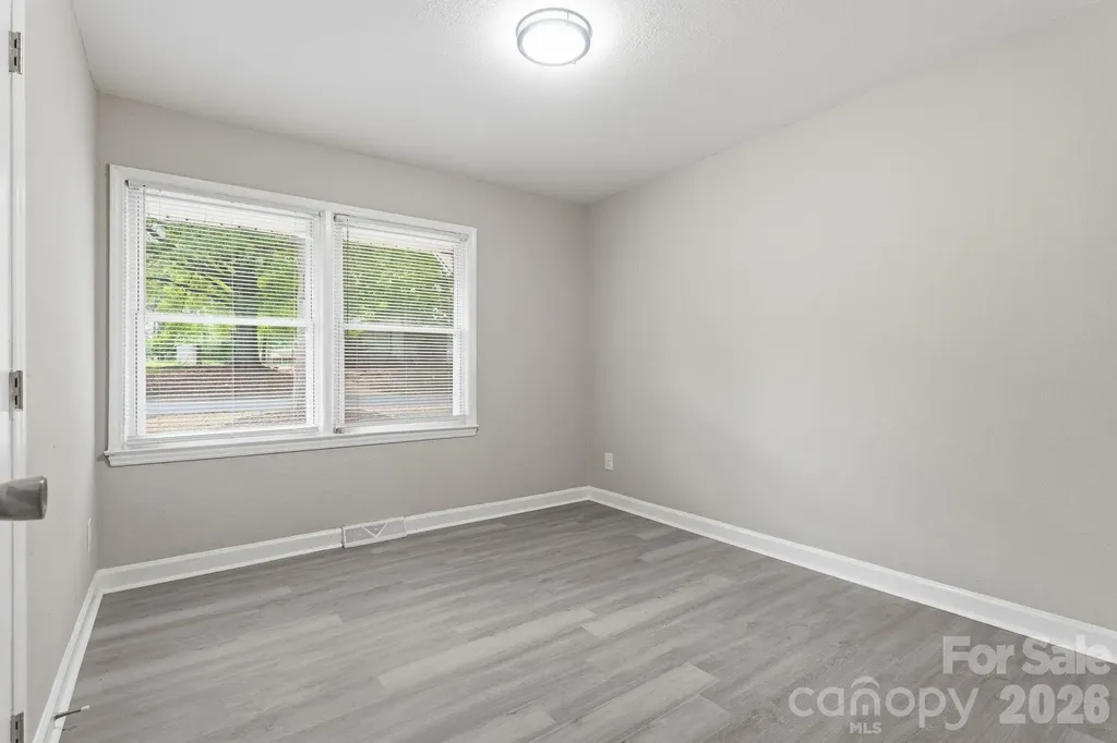 810 Echo Glen Road Charlotte NC 28213