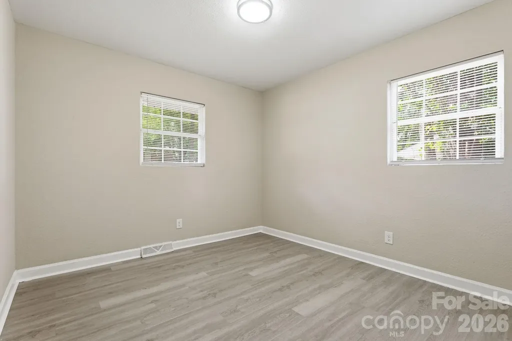 810 Echo Glen Road Charlotte NC 28213