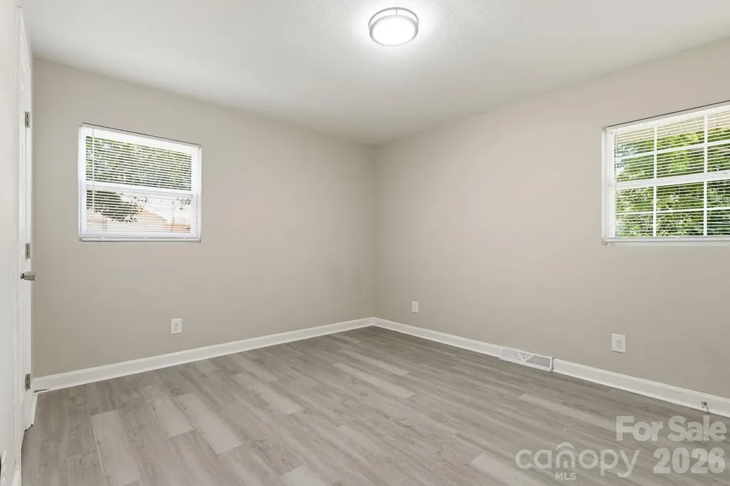 810 Echo Glen Road Charlotte NC 28213