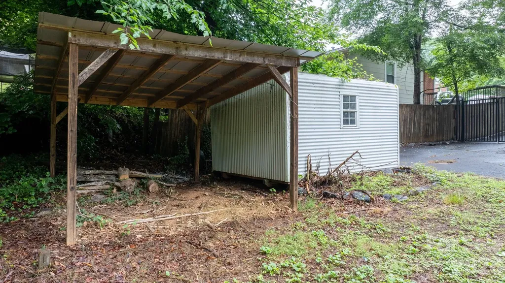 102 Ann Street Morganton NC 28655