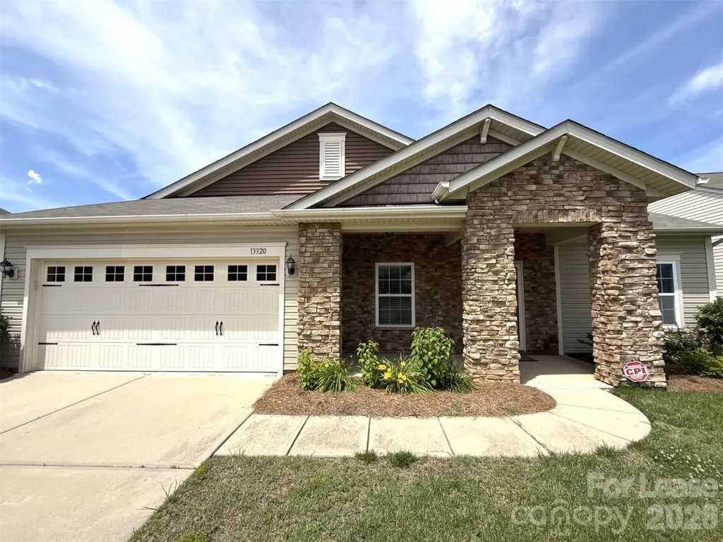 13320 Hunting Birds Lane Charlotte NC 28278