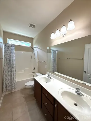 13320 Hunting Birds Lane Charlotte NC 28278