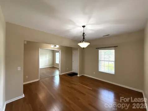 13320 Hunting Birds Lane Charlotte NC 28278